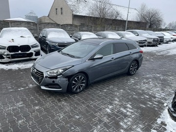 Hyundai i40 Kombi Facelifting 1.7 CRDi 141KM 2018 Hyundai i40 Premium Skóra Panorama Pamięć, zdjęcie 4