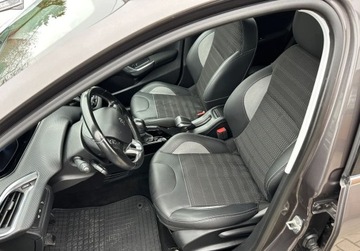 Peugeot 2008 I SUV Facelifting 1.6 BlueHDi 99KM 2016 Peugeot 2008 1,6 HDI 99 KM GWARANCJA Zamiana Zarejestrowany 1.6 Diesel 99KM, zdjęcie 17