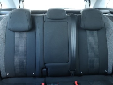 Peugeot 3008 II Crossover 1.2 PureTech 130KM 2018 Peugeot 3008 1.2 PureTech, Navi, Klima, zdjęcie 9