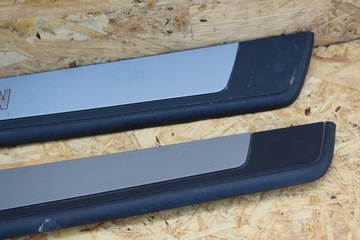 Оригинальные накладки на пороги BMW e85 z4.