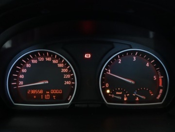 BMW X3 E83 2.0d 150KM 2006 BMW X3 2.0d, 4X4, Xenon, Klima, Klimatronic, zdjęcie 10