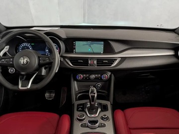 Alfa Romeo Stelvio SUV Facelifting 2023 2.0 GME Turbo 280KM 2025 ALFA ROMEO Stelvio Veloce Q4 Suv 2.0 (280KM) 2025, zdjęcie 4
