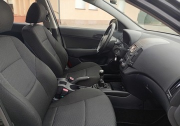 Hyundai i30 I CW Facelifting 1.4 DOHC 109KM 2010 Hyundai i30 Zarejestrowany w Polsce - benzyna - 1,4 - 109 KM 1.4 Benzyna, zdjęcie 12