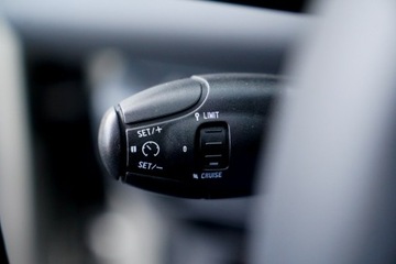 Peugeot 5008 I Minivan Facelifting 2.0 HDi 163KM 2015 Peugeot 5008 FELINE kamera SKÓRA nawi PANORAMA, zdjęcie 36