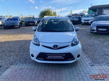 Toyota Aygo I Hatchback 5d Facelifting 1.0 VVT-i 68KM 2012 Toyota Aygo 1.0i klima zadbany bez wkladu finansowego gwarancja 6 miesiecy, zdjęcie 1