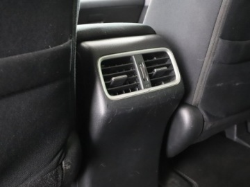 Honda CR-V IV SUV Facelifting 1.6 i-DTEC 160KM 2016 Honda CR-V Elegance 4x4 grzane fotele navi kamera, zdjęcie 32