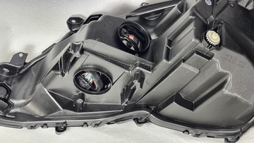 ФАРА ПРАВАЯ ПРАВАЯ TOYOTA CAMRY VIII 2021-> EU