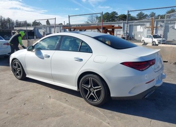 Mercedes CLA C118/X118 Coupe 2.0 250 224KM 2021 Mercedes-Benz CLA MERCEDES-BENZ CLA 250 4MATIC 2.0 Benzyna 224KM, zdjęcie 2