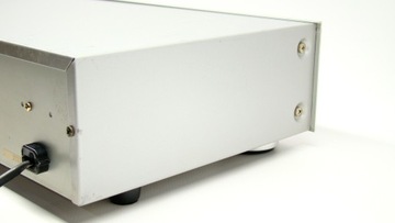 Ухоженный эквалайзер YAMAHA GE-30 Silver 10-полосный - от 30Гц - Япония