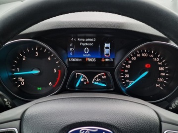 Ford Kuga II SUV Facelifting 2.0 TDCi 150KM 2019 Ford Kuga Titanium AWD Powershift 150 KM, 1997 cm3, zdjęcie 30