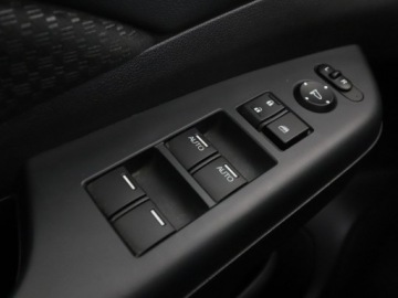 Honda CR-V IV SUV Facelifting 2.0 i-VTEC 155KM 2016 Honda CR-V 2.0 i-VTEC Comfort Klimatyzacja, zdjęcie 31