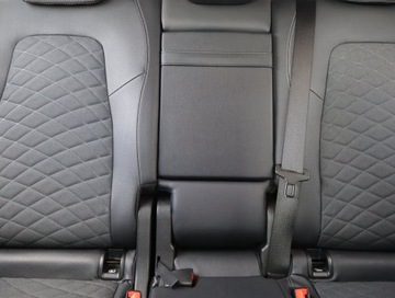 Mercedes GLB SUV 2.0 250 224KM 2019 Mercedes GLB GLB 250 4MATIC, Salon Polska, zdjęcie 9