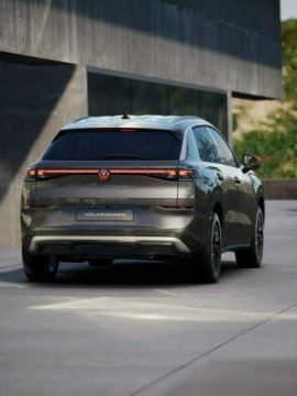 Volkswagen T-Roc I SUV Facelifting 1.5 TSI ACT 150KM 2026 Volkswagen T-Roc Style 1.5 eTSI 150 KM DSG Zamów, zdjęcie 9