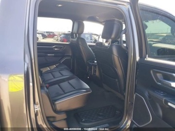  RAM 1500 2020r., Laramie, od ubezpieczalni 5.7 Benzyna 395KM, zdjęcie 8