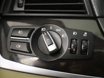 BMW Seria 5 F10-F11 2011 BMW 5 520d, Automat, Navi, Klima, Klimatronic, zdjęcie 17
