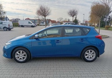 Toyota Auris II Hatchback 5d Dual VVT-i 100 99KM 2014 Toyota Auris Kupiony w Polsce - benzyna - przebieg 119.000 km 1.3 Benzyna, zdjęcie 6