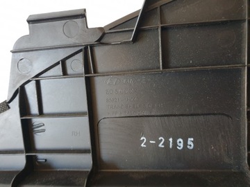 DRŽÁKY POLIČKY KUFRU PRAVÉ KIA CEED I HB 5D
