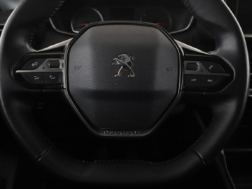 Peugeot 208 II Hatchback 1.2 PureTech 102KM 2020 Peugeot 208 Style PDC tempomat Bluetooth LED, zdjęcie 20