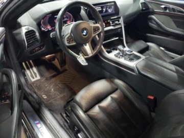 BMW Seria 8 II 2019 BMW Seria 8 2019, 4.4L, 4x4, M850XI, od ubezpieczalni 4.4 Benzyna 523KM, zdjęcie 6