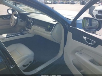 Volvo XC60 II 2021 Volvo XC 60 T5 Momentum 2021 2.0l 2.0 Benzyna 250KM, zdjęcie 9