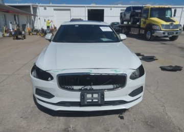 Volvo S90 II Sedan 2.0 T6 320KM 2017 Volvo S90 2017r., T6 Momentum, 2L, od ubezpieczalni 2.0 Benzyna 320KM, zdjęcie 5
