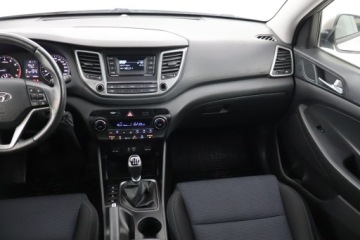Hyundai Tucson III SUV 1.6 GDI 132KM 2018 Hyundai Tucson 1.6 GDI, Salon Polska, zdjęcie 7
