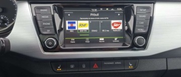 Skoda Fabia III Hatchback 1.2 TSI 90KM 2015 Skoda Fabia Skoda Fabia 1.2 TSI Cool Edition Red amp Grey 1.2 Benzyna, zdjęcie 17