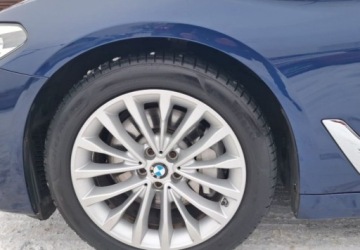 BMW Seria 5 G30-G31 Touring 530d 265KM 2017 BMW Seria 5 530d Luxury Line aut 3.0 Diesel 265KM, zdjęcie 12