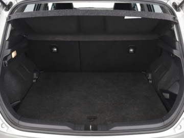 Toyota Auris II Hatchback 5d Facelifting 1.8 Hybrid 136KM 2017 Toyota Auris navi kamera grzane fotele tempomat, zdjęcie 19