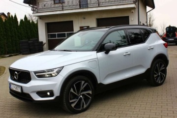 Volvo XC40 2020 Volvo XC 40 T5 PLUG IN HYBRID 262KM R-DESIGN Bezwypadkowy 100 Serwis FV23, zdjęcie 16