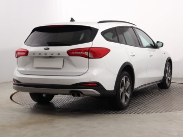 Ford Focus IV Kombi 1.0 EcoBoost 125KM 2019 Ford Focus 1.0 EcoBoost, Serwis ASO, Automat, zdjęcie 4