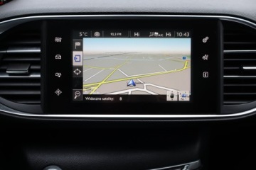 Peugeot 308 II SW 1.6 BlueHDi 120KM 2015 Peugeot 308 1.6 BlueHDi, Navi, Klima, Klimatronic, zdjęcie 17