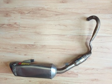 YAMAHA YZF R125 MT 125 14-18 WYDECH TŁUMIK AKRAPOVIC