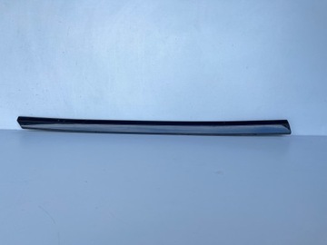 LISTWA DRZWI LEWA PRZÓD VW PASSAT B8