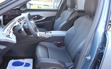 Peugeot 3008 III SUV Hybrid 1.2 Hybrid 136KM 2024 Peugeot 3008 mHEV Allure opcje 1.2 Hybryda 136KM, zdjęcie 13