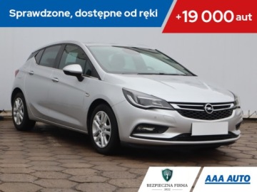 Opel Astra K Hatchback 5d 1.4 Turbo 150KM 2017 Opel Astra 1.4 T, Salon Polska, Klima