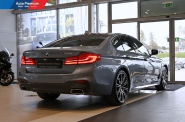 BMW Seria 5 G30-G31 Limuzyna 540i 340KM 2019 BMW Seria 5 540i xDriveFV23Adaptacyjny Reflektor LEDLED Fog lights 3.0, zdjęcie 19