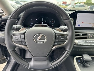 Lexus LS V Sedan Facelifting 500h 359KM 2024 Lexus LS 500h Omotenashi AWD V (2018-), zdjęcie 10