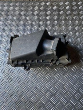 1J0129607D POUZDRO FILTRU VZDUCHU 1.6 74 2001 AUDI A3 (8L1)