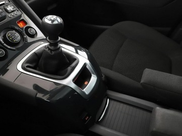 Peugeot 5008 I Minivan Facelifting 1.6 BlueHDi 120KM 2016 Peugeot 5008 Panorama, Czujniki, Aut.klima, Navi,, zdjęcie 25