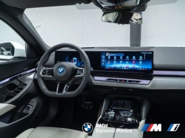 BMW Seria 5 G90-91 2026 BMW Seria 5 30e xDrive Limuzyna 299 KM PHEV - Od Reki - Pakiet M Pro - Kam, zdjęcie 19