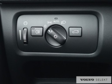 Volvo V40 II Cross Country Facelifting 2.0 T4 190KM 2018 Volvo V40 Salon PL FV23 Summum T4 AWD 190KM Skóra, zdjęcie 26