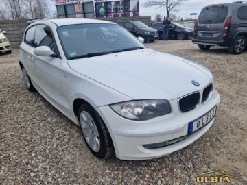 BMW Seria 1 E81/E87 Hatchback 5d E87 1.6 116i 122KM 2008 BMW Seria 1 Radio CdAux Wielofunkcyjna kierownica 1.6 Benzyna 122KM, zdjęcie 10