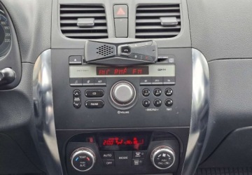 Suzuki SX4 I Hatchback Facelifting 1.6 VVT 120KM 2011 Suzuki SX4 Zarejestrowany - ubezpieczony - benzyna - 1,6 - 120 KM - 81.000, zdjęcie 24