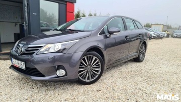 Toyota Avensis III Sedan Facelifting 2015 1.8 Valvematic 147KM 2015 Toyota Avensis 1.8BENZ manual Navi kamera climatronic 100 bezwypadek 1.8, zdjęcie 8