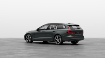 Volvo V60 II  2026 VOLVO V60 T6 PLUG-IN AWD PLUS DARK, zdjęcie 3