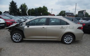 Toyota Corolla XII Sedan 1.5 VVT-i 125KM 2022 Toyota Corolla I rej. 042023r, Salonowa, 1.5 Benzyna, Uszkodzony przod. VA