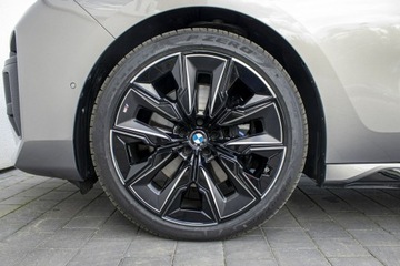BMW Seria 7 G70 Sedan 3.0 40d 299KM 2024 BMW 740 xDrive Limuzyna Demo, Koła zimowe w, zdjęcie 8