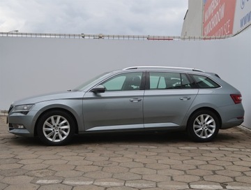 Skoda Superb III Kombi 2.0 TDI 190KM 2017 Skoda Superb 2.0 TDI, Salon Polska, Serwis ASO, zdjęcie 2