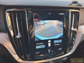 Volvo V60 II  2022 Volvo V60 2,0 B3 mild hybrid 163KM panorama navi elektryka led hak alu opl, zdjęcie 13